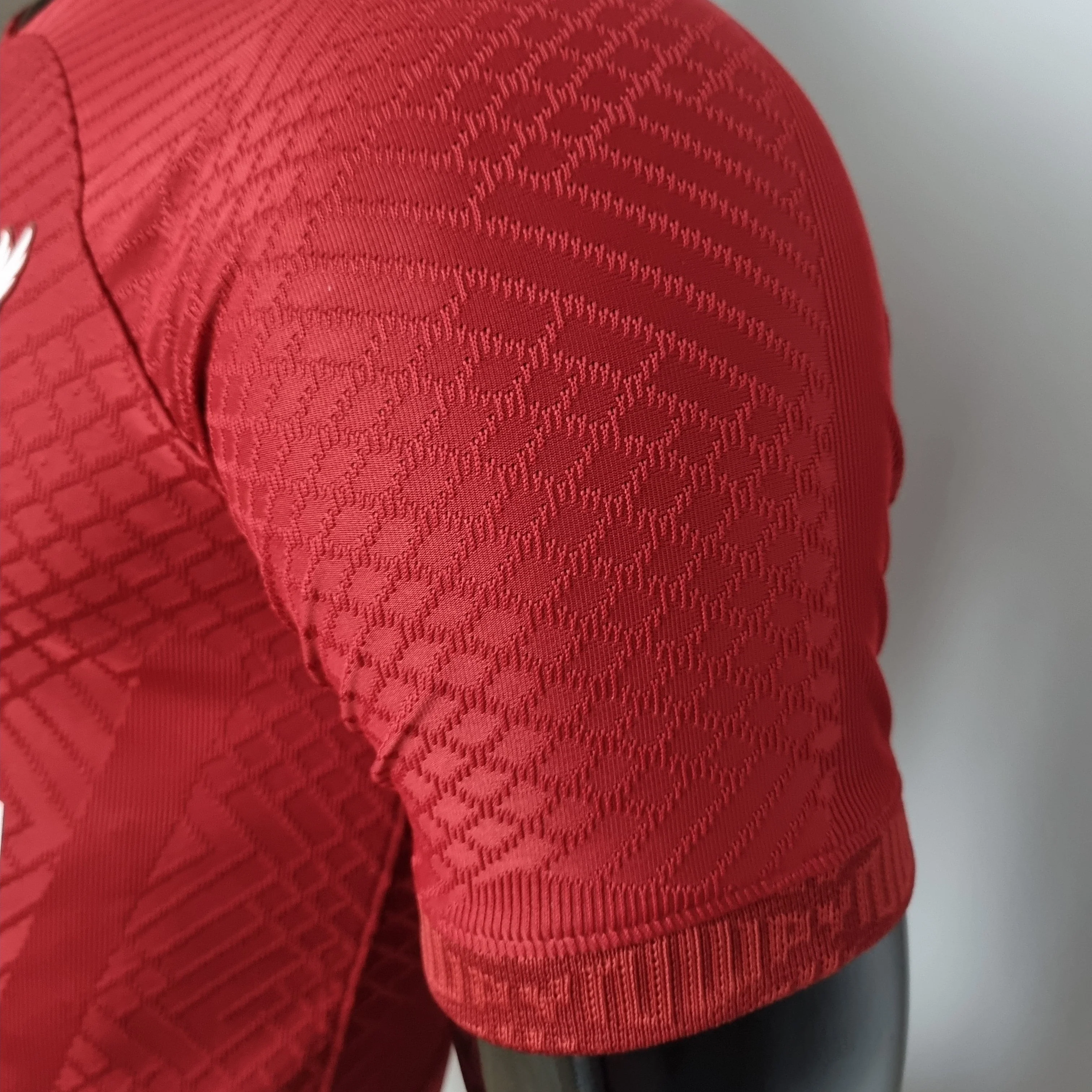 LIVERPOOL 2022 - 2023 HOME JERSEY