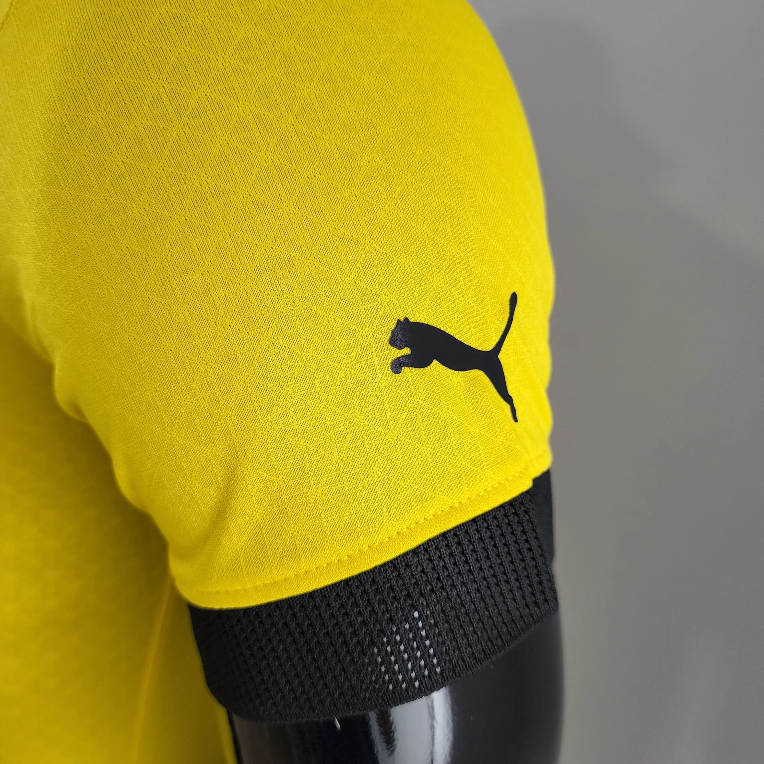 BORUSSIA DORTMUND 2022 - 2023 HOME JERSEY