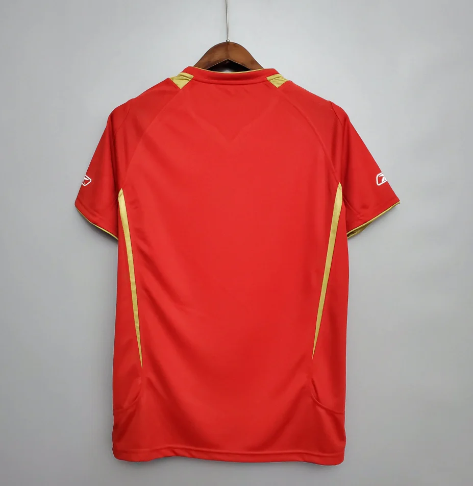 LIVERPOOL 2005 - 2006 HOME JERSEY