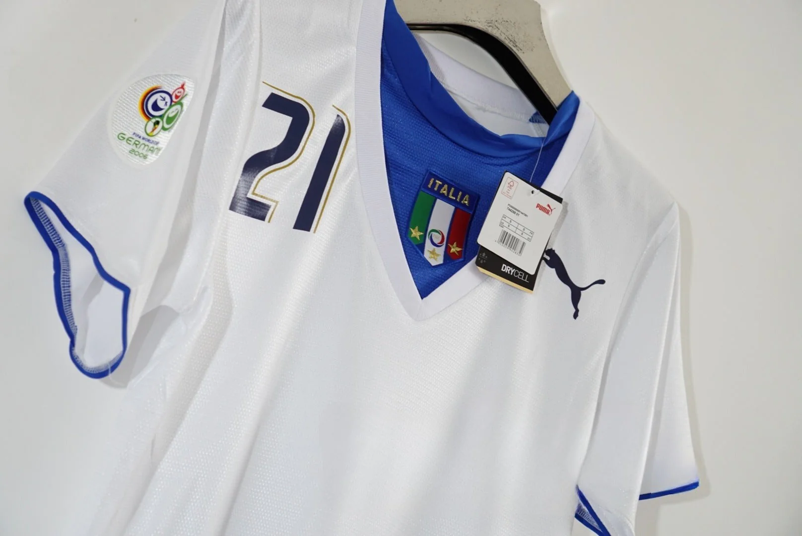 ITALY 2006 AWAY JERSEY