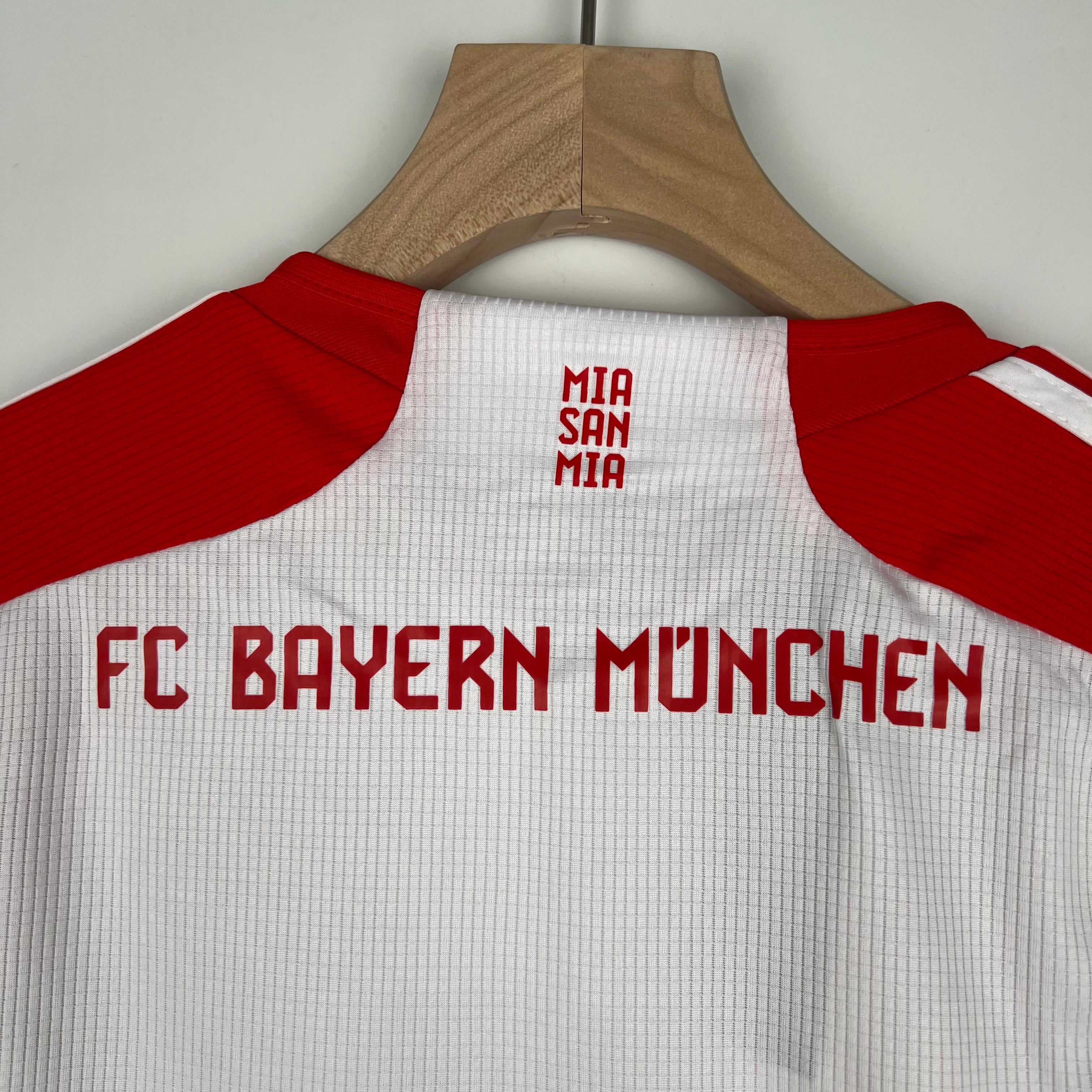 BAYERN MÜNCHEN  2023 - 2024 HOME JERSEY FOR KIDS
