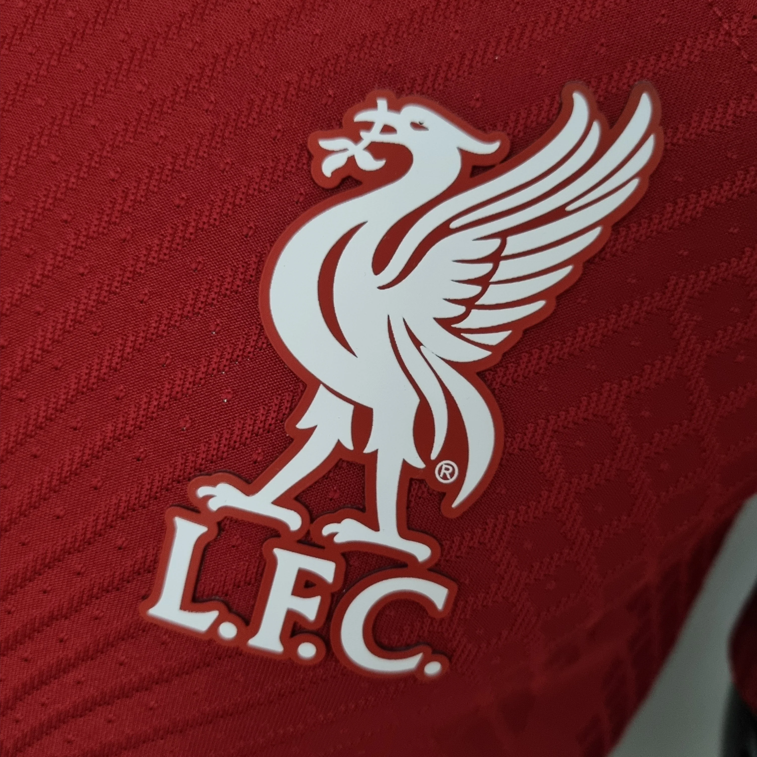 LIVERPOOL 2022 - 2023 HOME JERSEY
