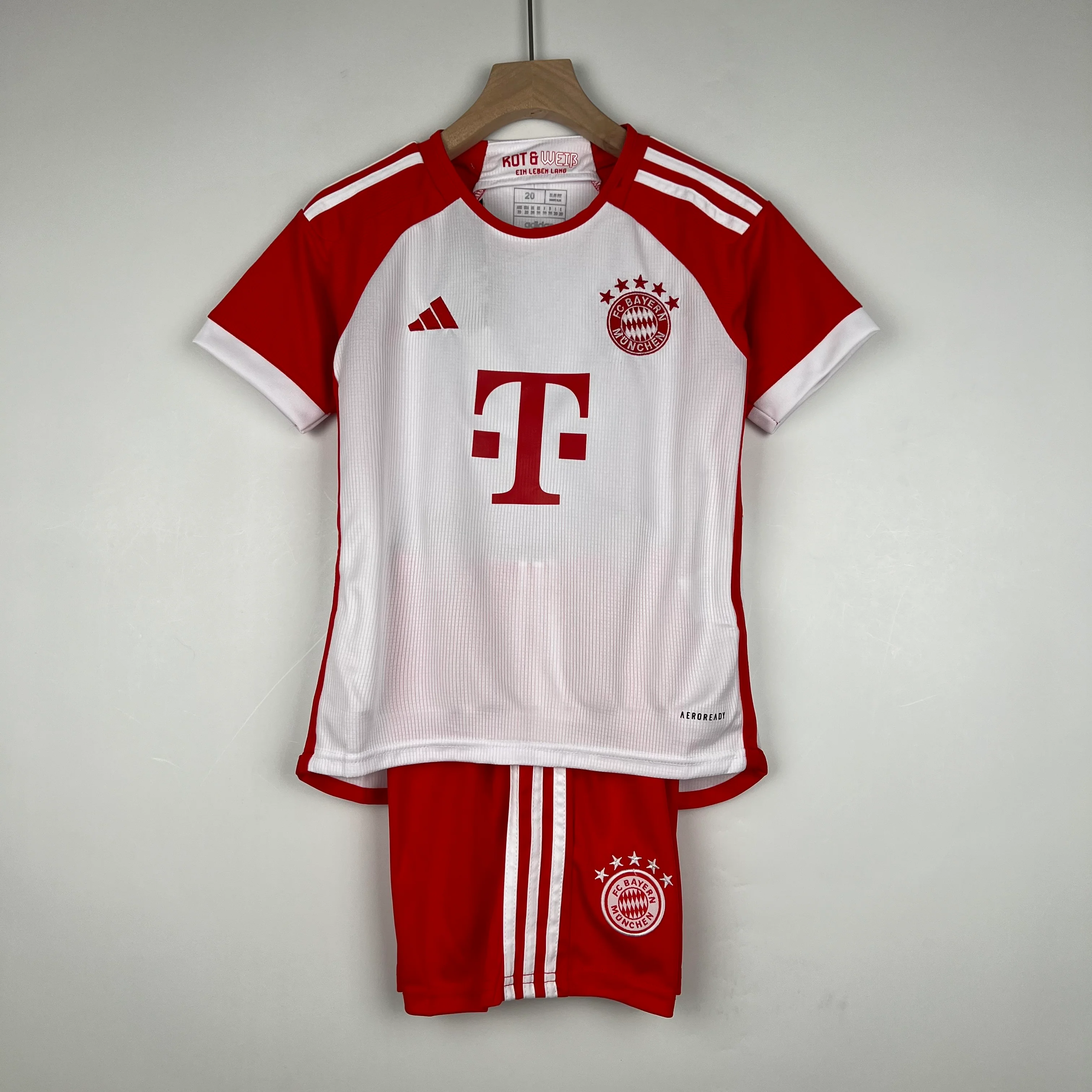 BAYERN MÜNCHEN  2023 - 2024 HOME JERSEY FOR KIDS