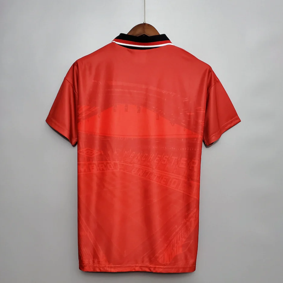 MANCHESTER UNITED 1995 - 1996 HOME JERSEY