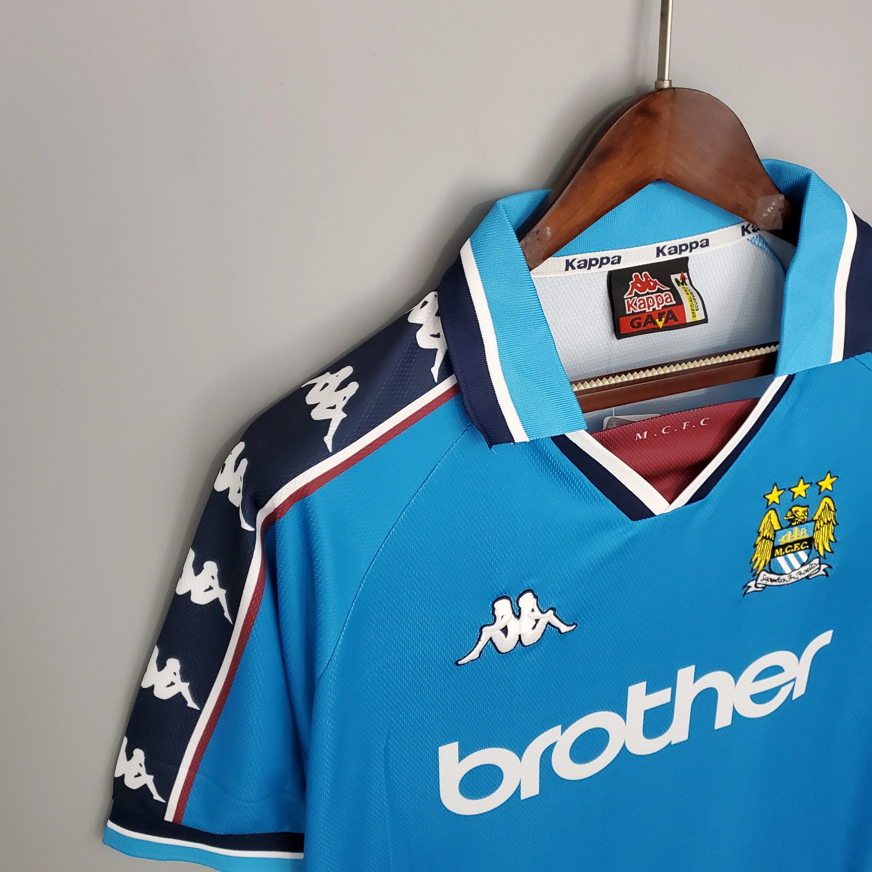 MANCHESTER CITY 1997 - 1998 HOME JERSEY