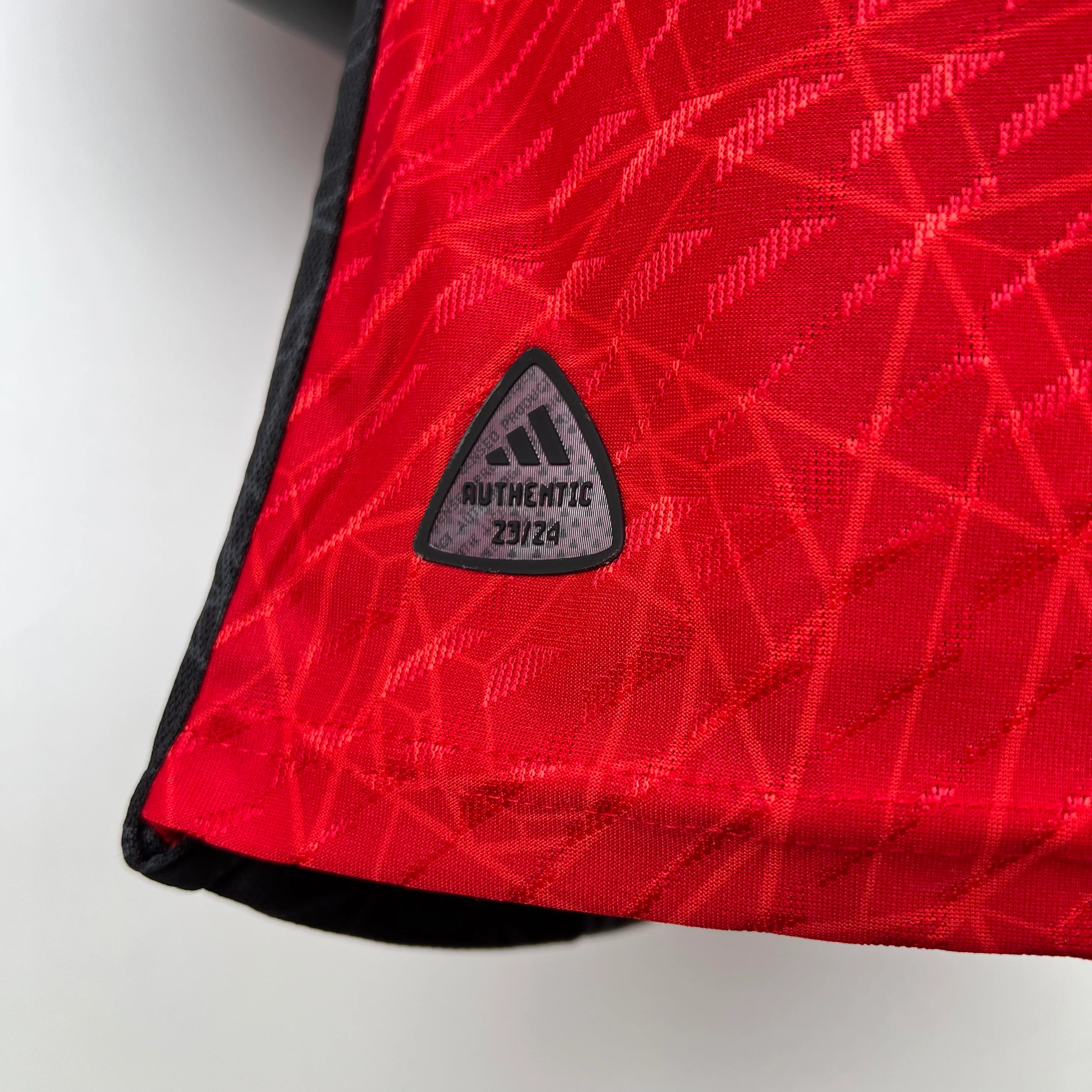 MANCHESTER UNITED 2023 - 2024 HOME JERSEY PLAYER EDITION