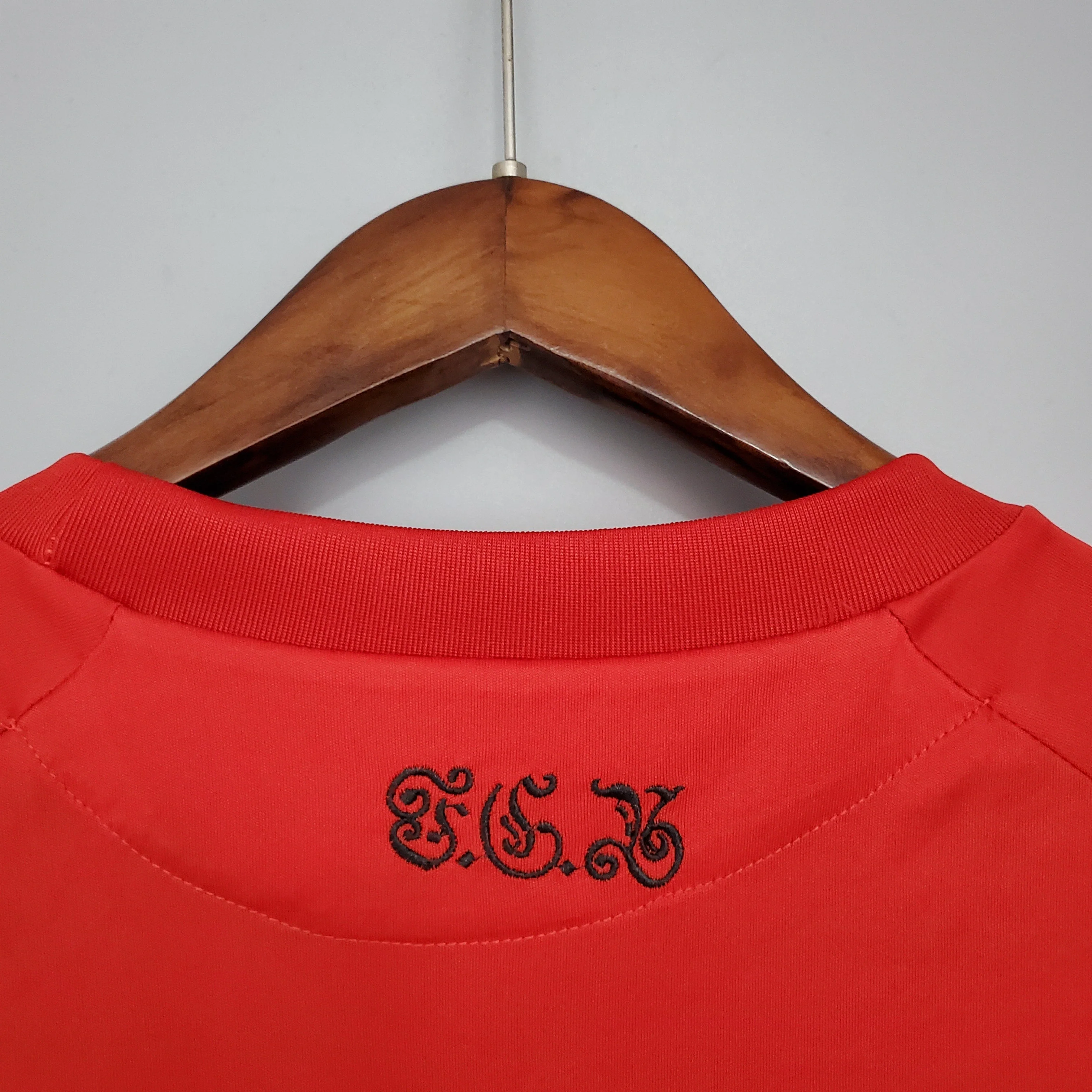 BAYERN MÜNCHEN 2010 - 2011 HOME JERSEY