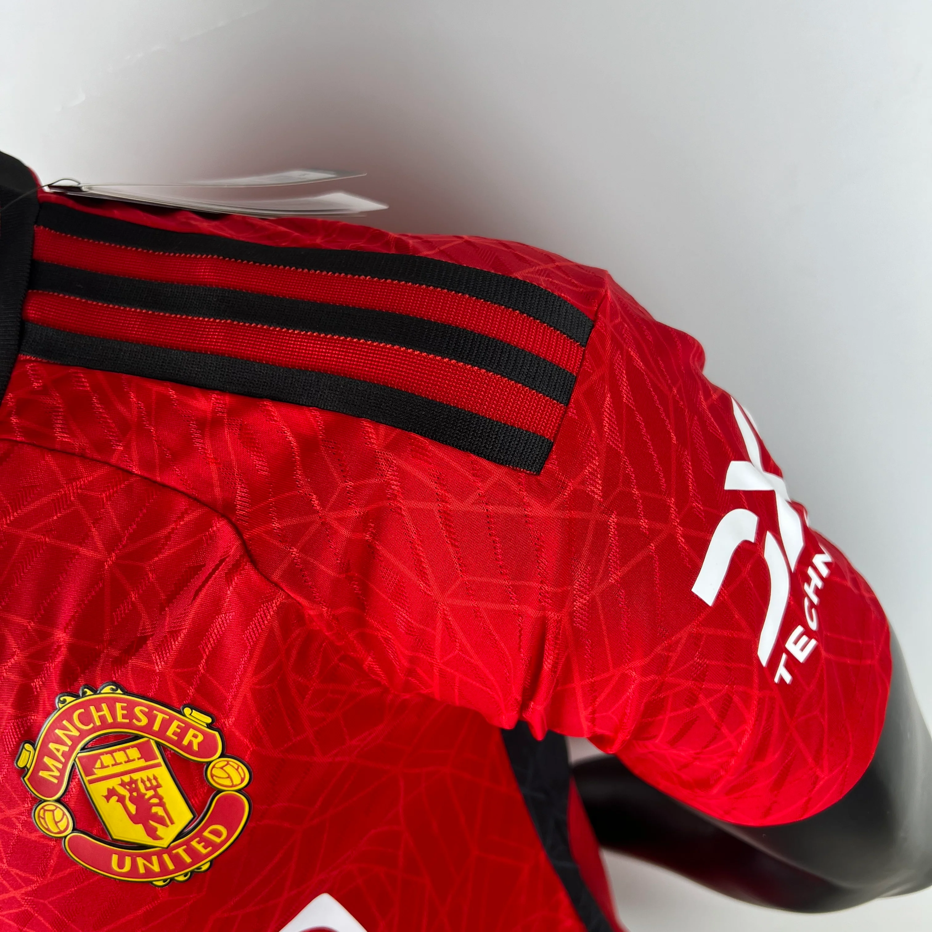 MANCHESTER UNITED 2023 - 2024 HOME JERSEY PLAYER EDITION