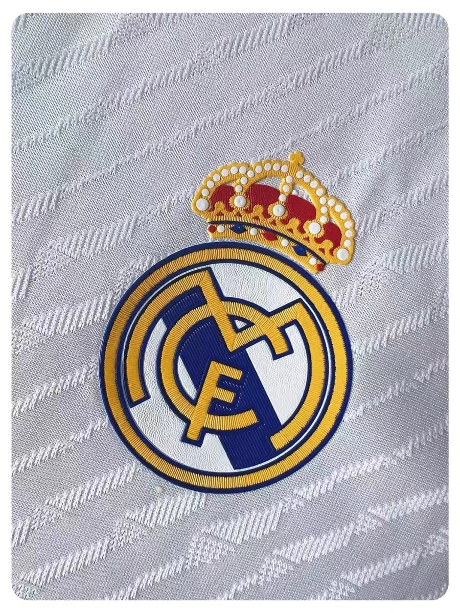 23-24 season Real Madrid home shirt No. 5 Bellingham signed the summer short-sleeved football shirt