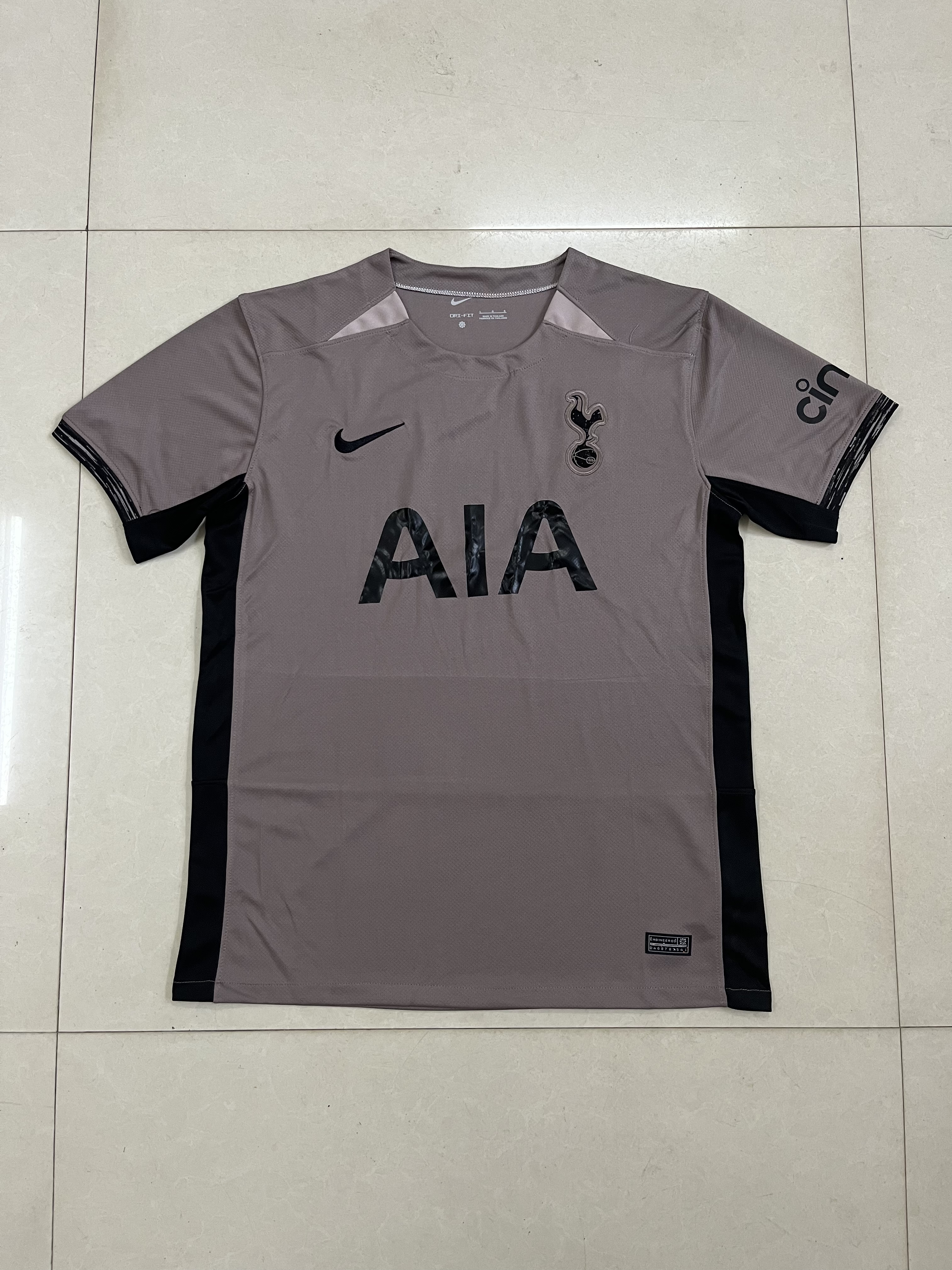 Tottenham Hotspur 23/24 second away season (third shirt)