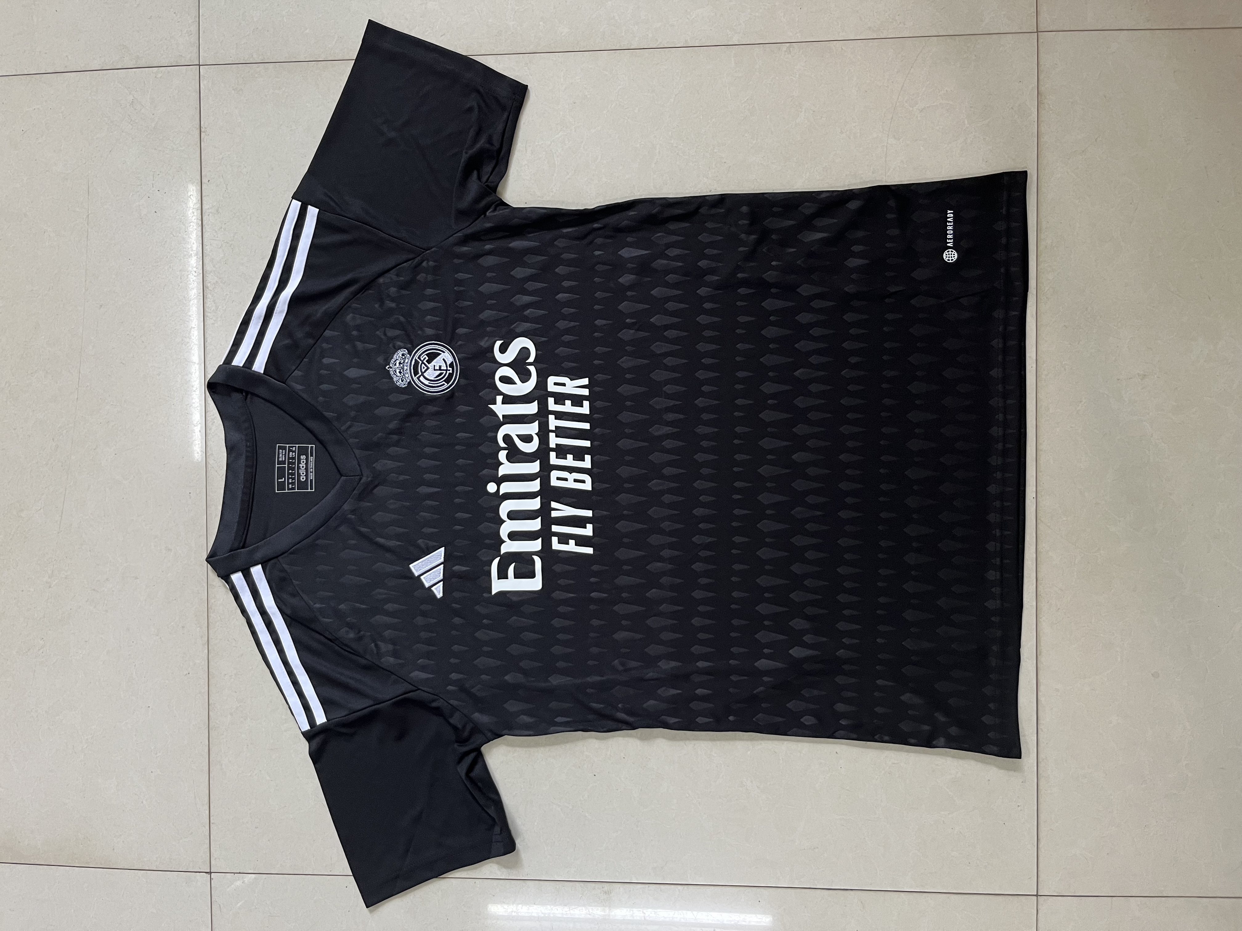 Real Madrid's black away goalkeeper for the 23/24 season