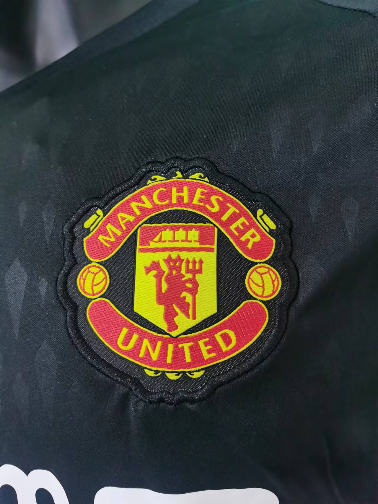 Manchester United away goalkeeping kit for the 23/24 season