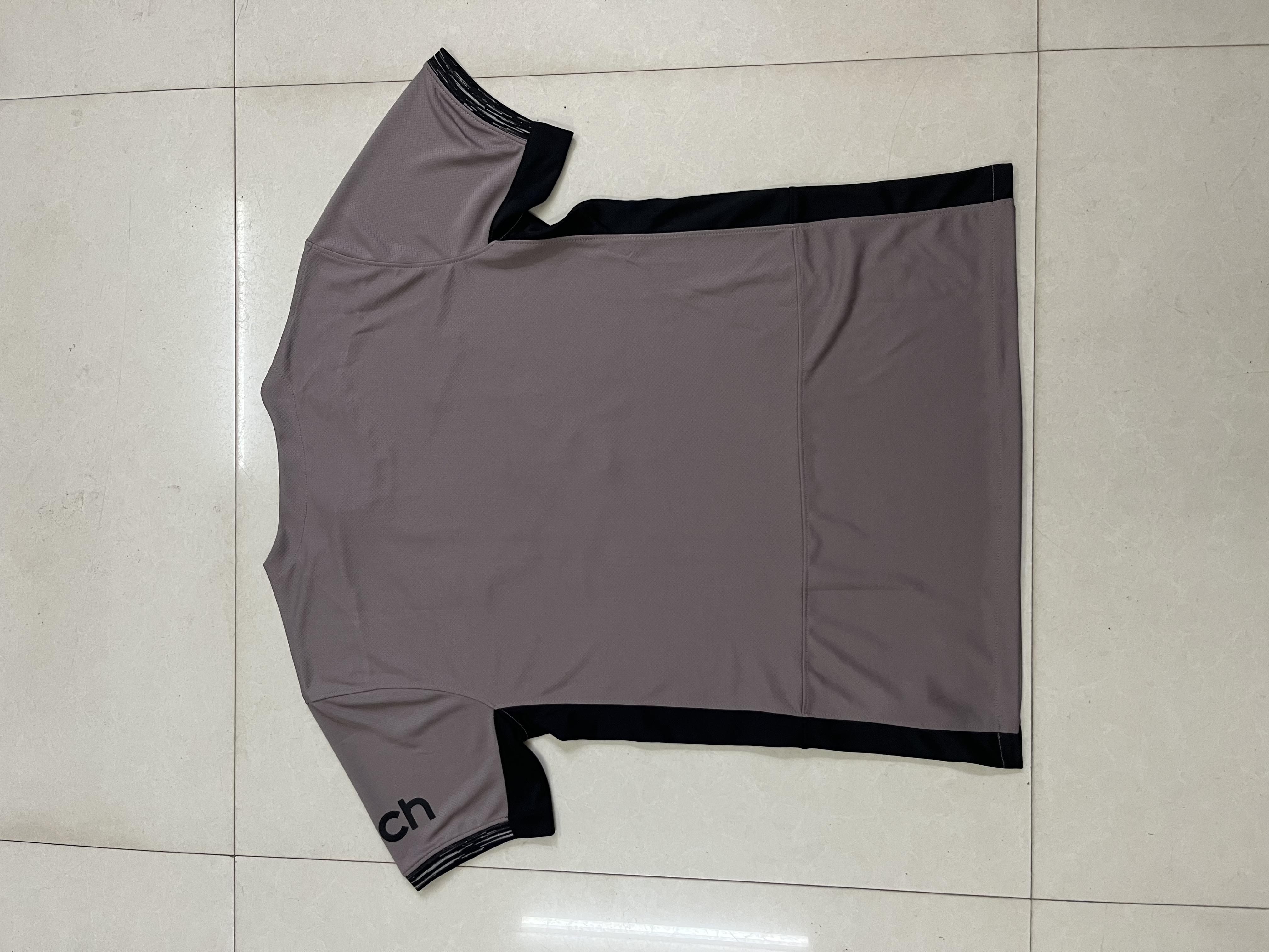 Tottenham Hotspur 23/24 second away season (third shirt)