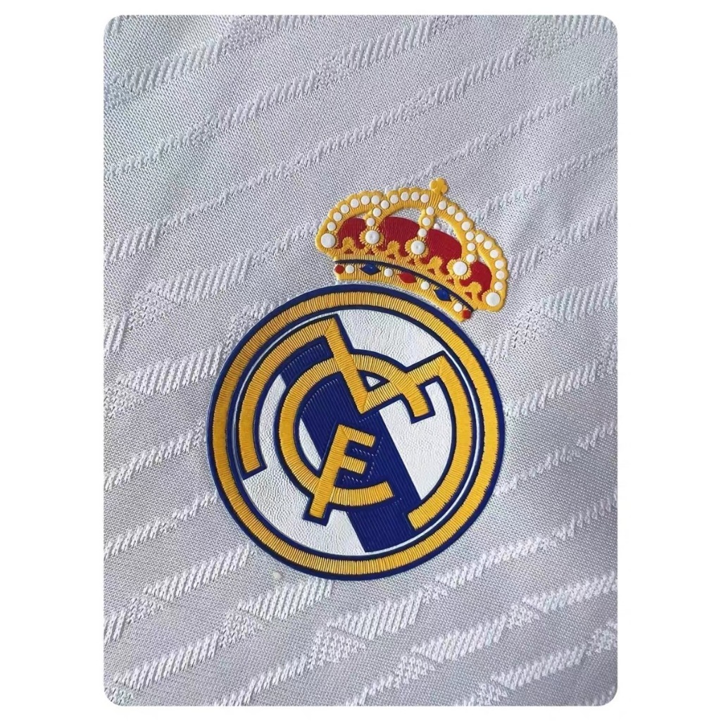 Real Madrid shirt No. 5 Bellingham 2324 Home No. 10 Mbappe Champions League player version of Vinicius