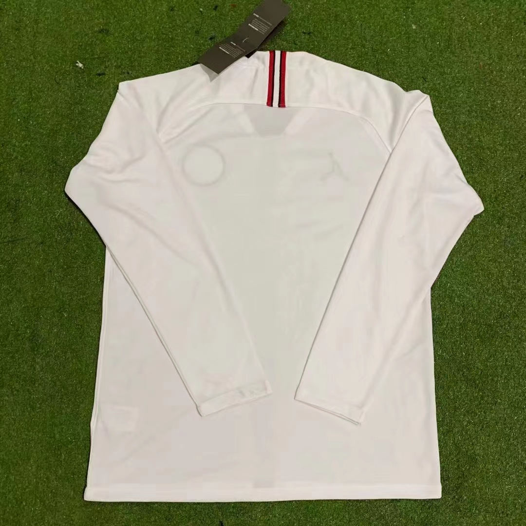 18-19 Paris white long sleeves
