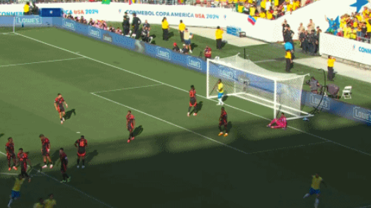 Copa America - Rafinha scored from a direct free kick as Brazil finished second in the group 1-1【hongyan】