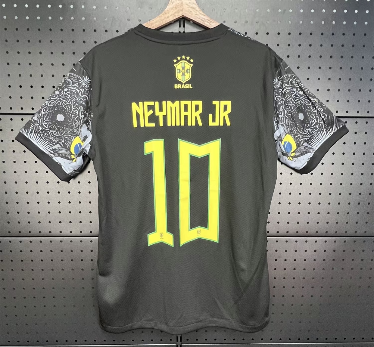 2425 Brazil Black Short Sleeve SpecialEdition Redeemer Five Star Soccer Jersey