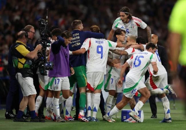 Europa League - Marco Fratesi scored France 1-3 against Italy[weirushui]