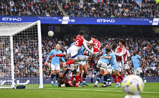 Premier League - Haaland scores against Stones to draw Manchester City 2-2 Arsenal[weirushui]