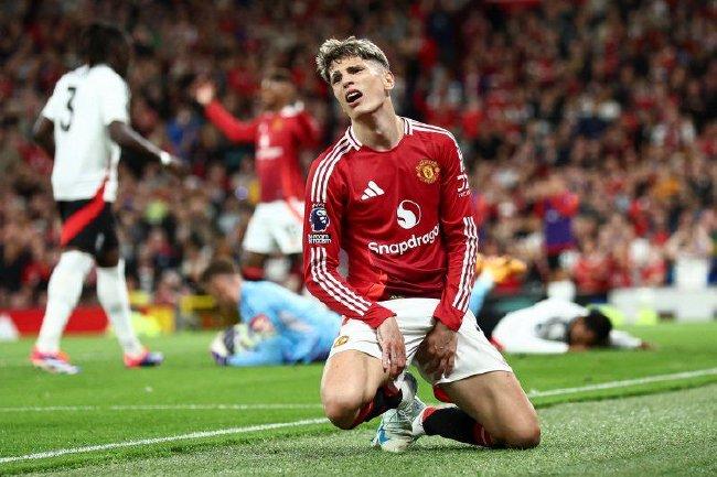 Argentina team official: Ganacho left knee discomfort withdrawn from the national team[weirushui]