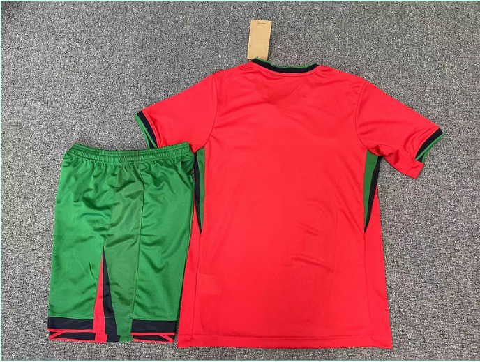 2425 Portugal home short-sleeved half-pull training kit player kit set