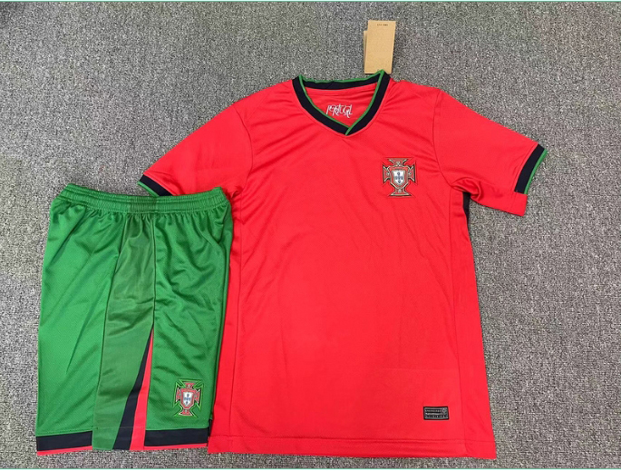 2425 Portugal home short-sleeved half-pull training kit player kit set