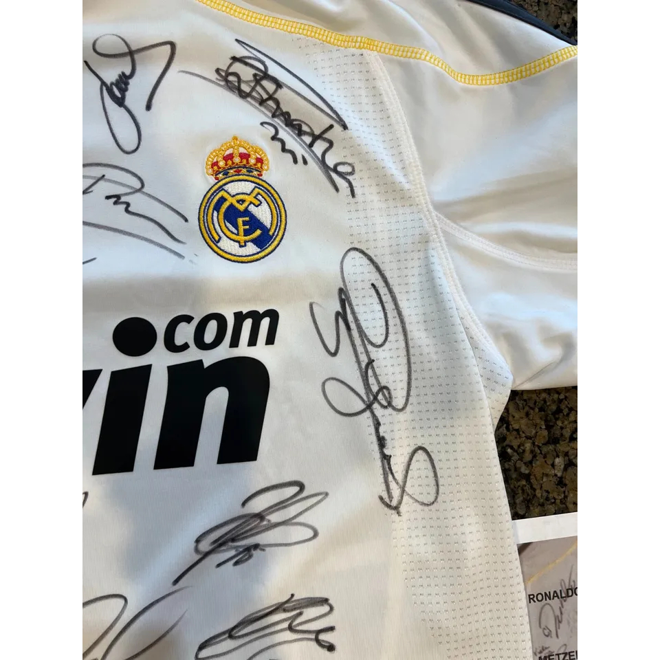 Royal Madrid Signed Jersey200910race Season