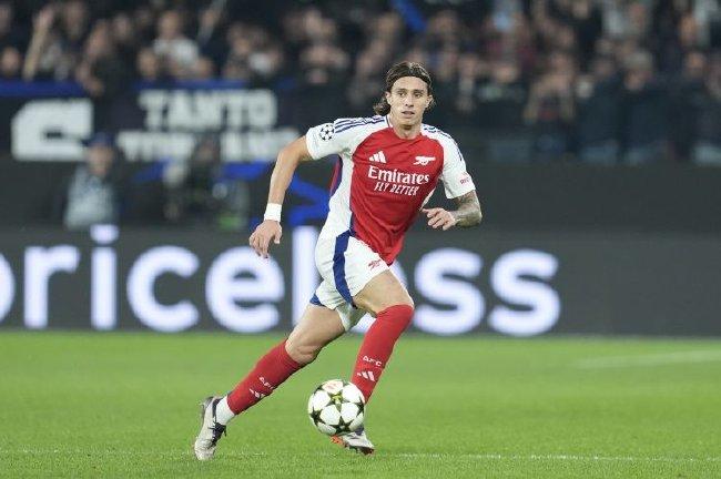 Luo Ti: Carafiore just has a problem with his medial collateral ligament[weirushui]