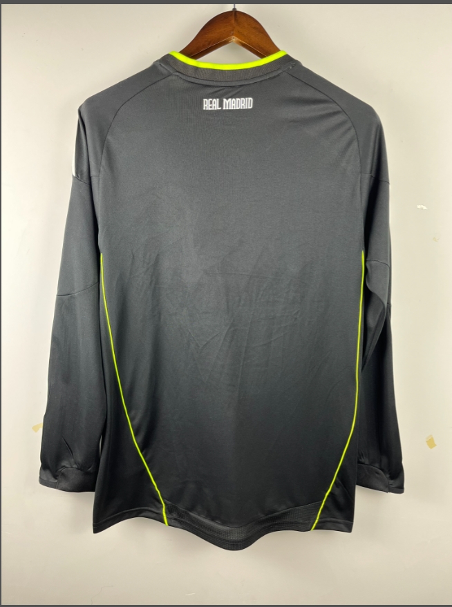 10-11 Real Madrid shirt Champions League edition No. 7 Cristiano Ronaldo 8 Kaka retro football shirt long sleeve away