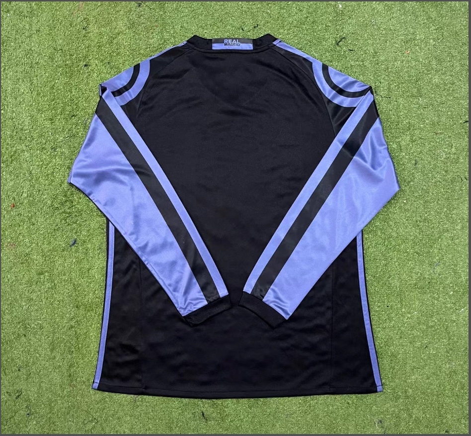 16-17 Real Madrid shirt No.7 away Ronaldo Maramos home football shirt long sleeves