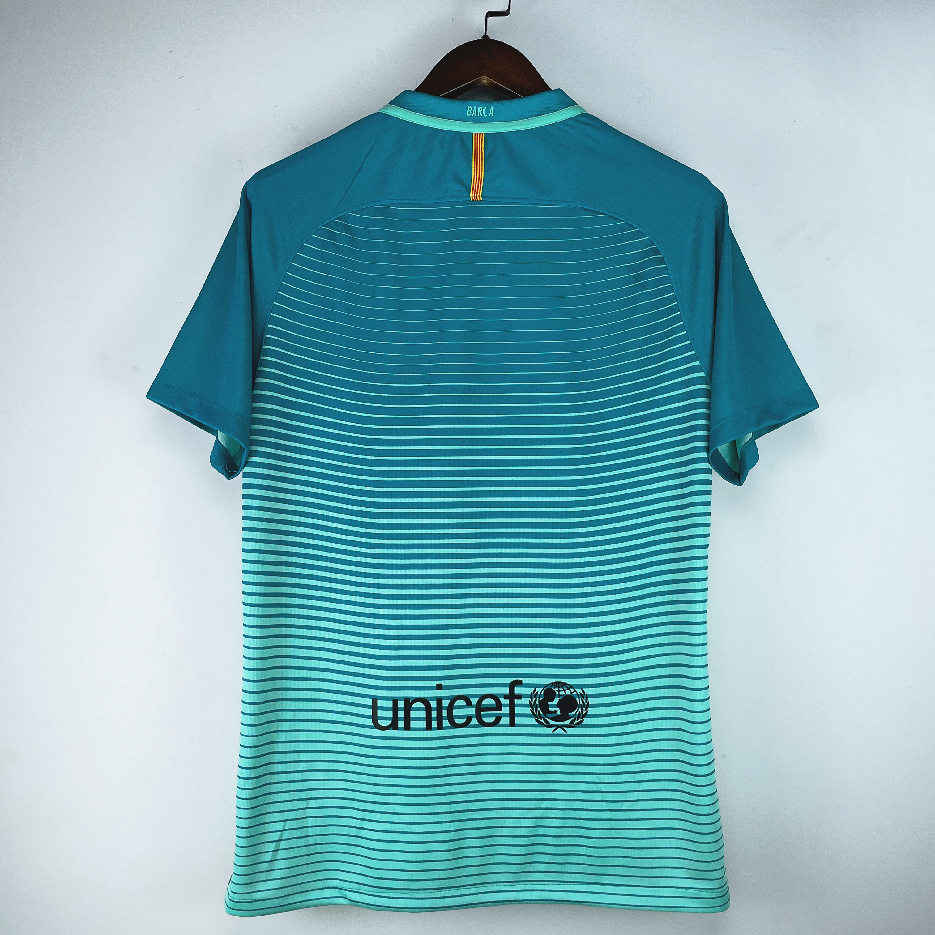 16-17 Barca two short sleeve football shirt Messi Suarez Neymar retro jersey