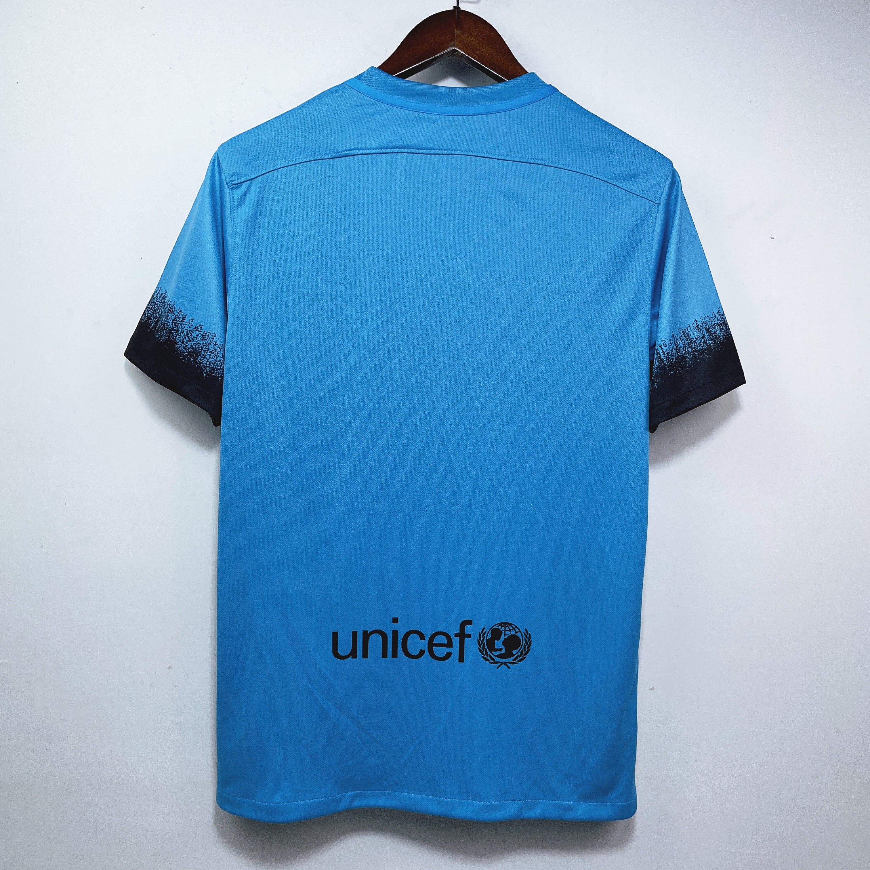 15-16 Barcelona jersey Messi Neymar Suarez Iniesta home second guest football jersey