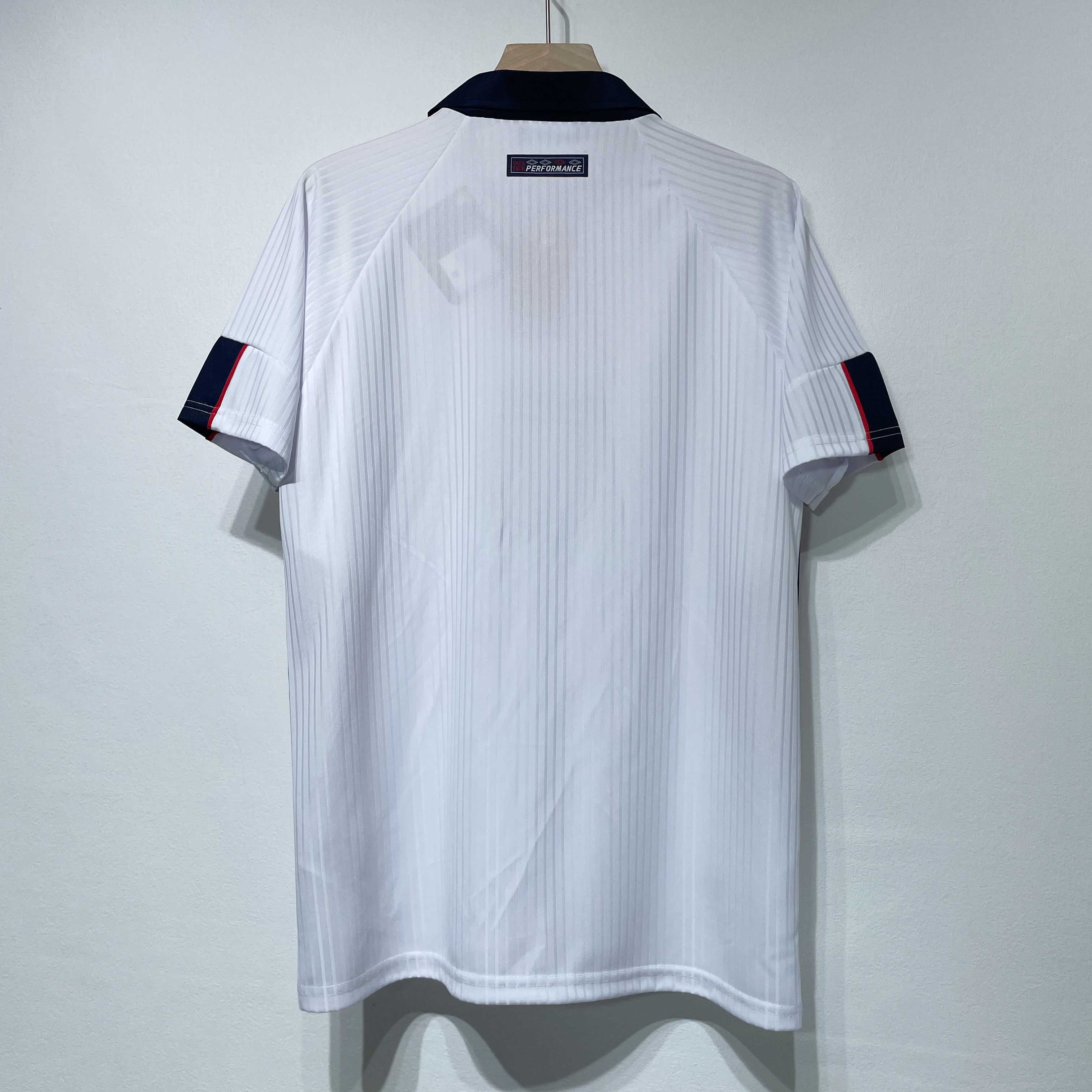 Vintage 1998 England Home No. 7 Beckham football jersey Wave shirt classic white