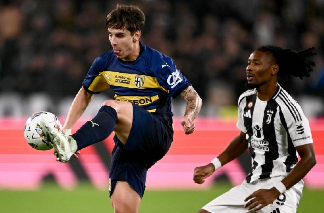 Serie A - Weah crosses McKenney to score Juventus 2-2 Parma[weirushui]