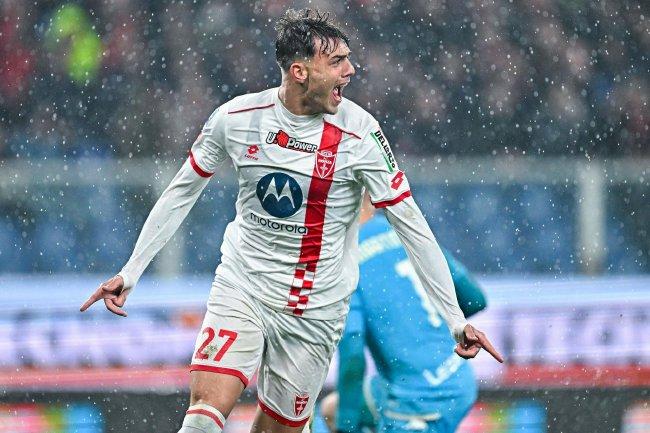 Juventus, Milan and Inter are all interested in Paolo Maldini[weirushui]