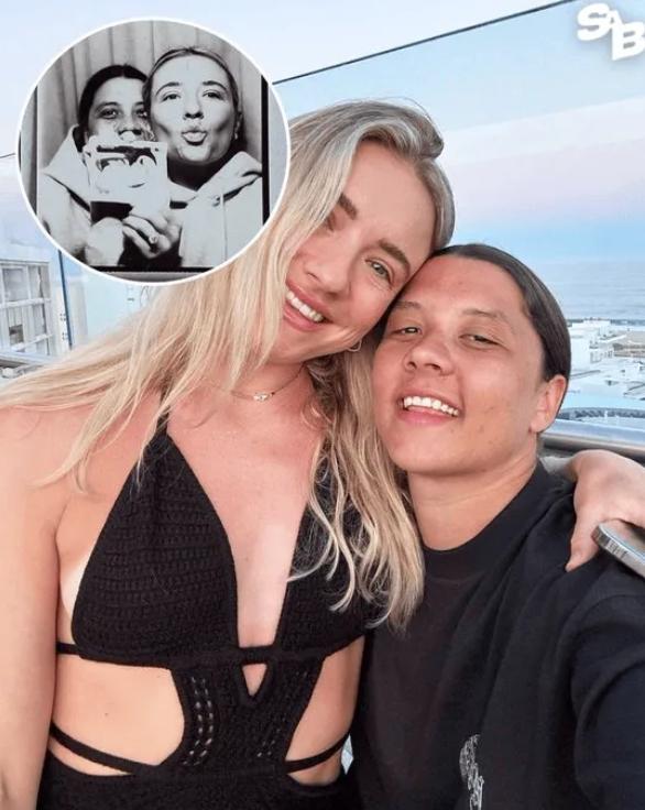 Chelsea striker Cole has announced he is pregnant with girlfriend Mavis[weirushui]