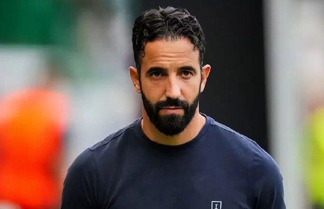 Amorim: Storms always come! It's hard to go to a press conference at Manchester United[weirushui]