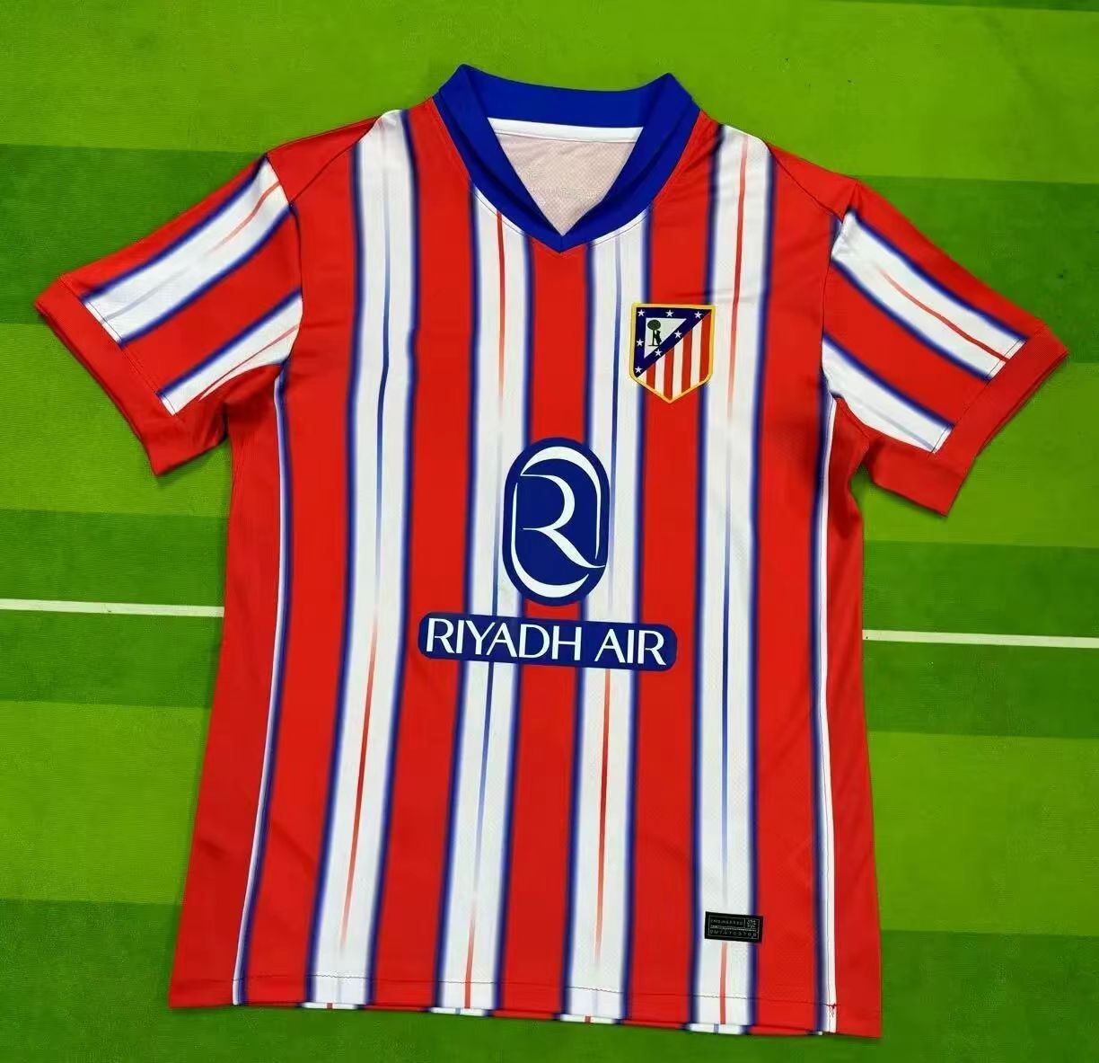 New 24/25 Atletico Madrid Home Jersey Champions League Griezmann Paul Short Sleeve Football Jersey Customization