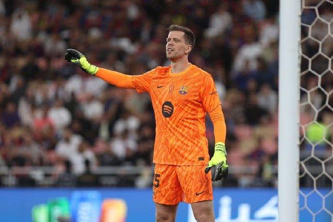 Wojciech Szczesny made his La Liga debut at a record age of 34 years and 283 days[weirushui]