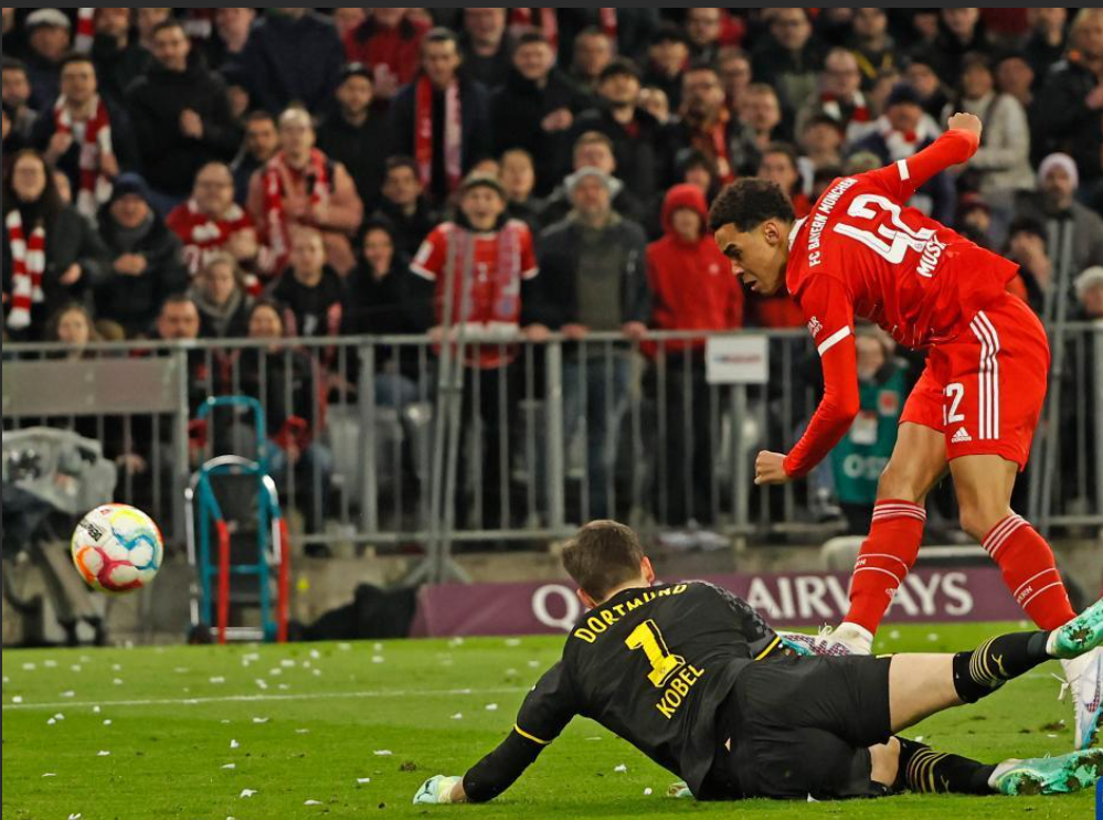 The 30th round of the Bundesliga league battle is raging, Bayern Munich lock the victory, Dortmund regret the loss[weiyuan]