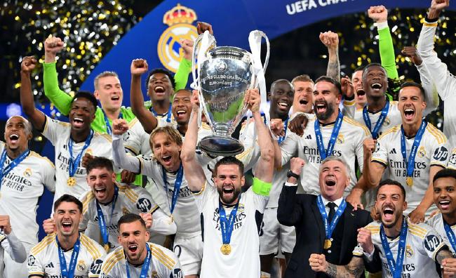 Champions League - Kroos assists Vinicius to score Real Madrid's 15th title 2-0[weiyuan]