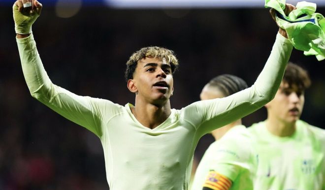 Barcelona God reversal! 26 minutes straight 4 goals to win La Liga 7 consecutive wins this year 18 unbeaten + three lines rushed to the crown（haojie）