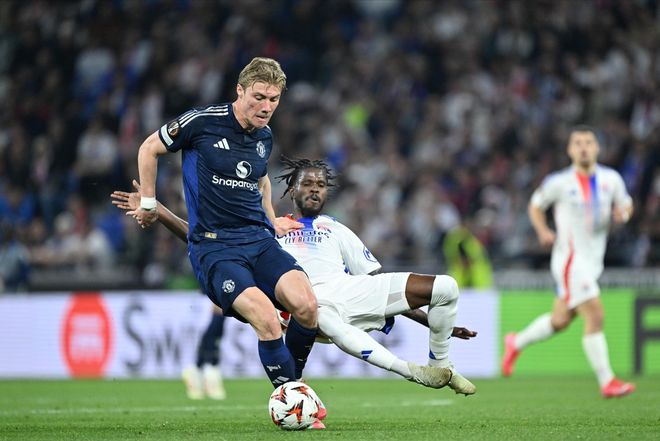 Exciting night! Chelsea 3-0, Manchester United 2-2, Tottenham 1-1, Betis 2-0, La Viola 2-1（haojie)