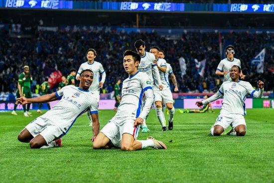 Want to continue to lead the Chinese Super League Shanghai Shenhua can not only rely on blood support[WEIRUSHUI]