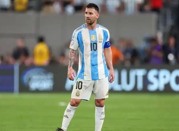 Congratulations to Messi! Argentine Football Association official announced the decision! Enjoy the treatment of the king of the ball, and defend the miracle in 2026 [xueting]