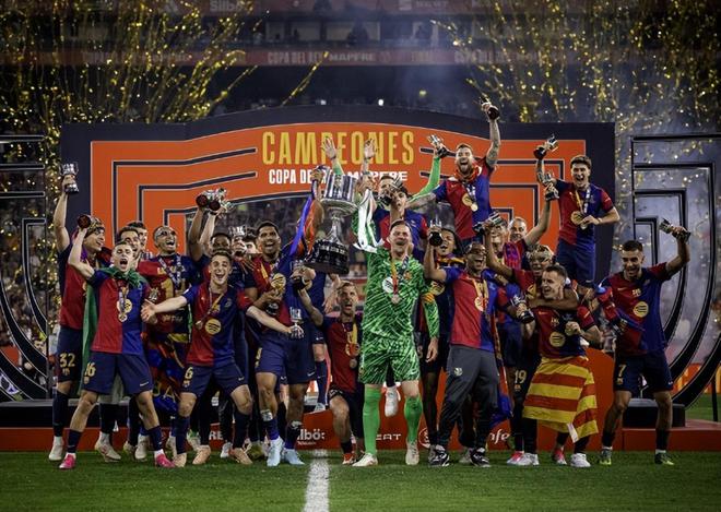 With a score of 2:3 and a 120-minute loss, Real Madrid ended up empty-handed in all four aspects. Facing Barcelona, they must be rebuilt（haojie）