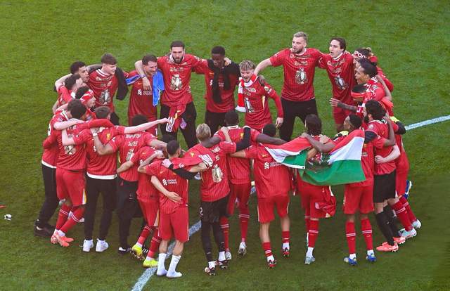 Win the Premier League! 60,000 people sang 