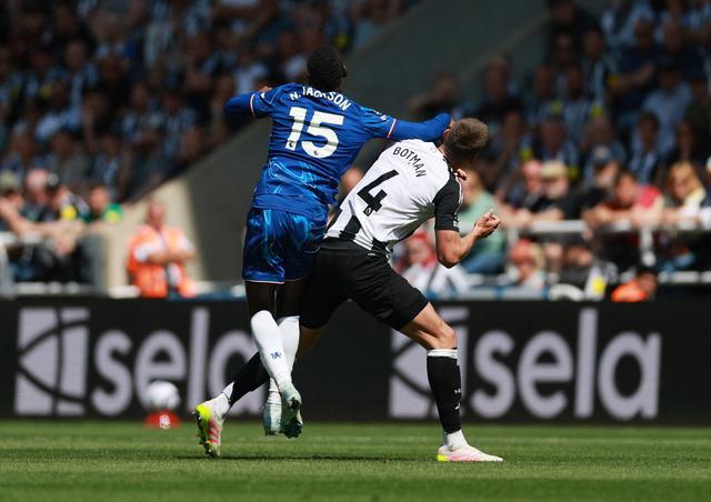 A huge blow to the race for the top five! The Telegraph: Jackson's reckless elbowing could cost Chelsea £100 million      [xiaokui] 