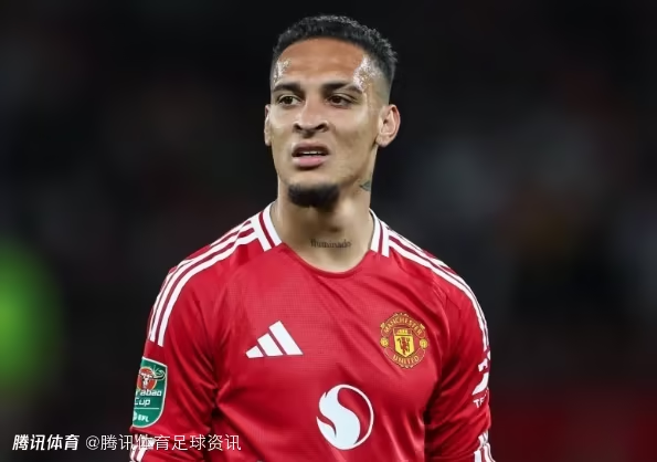 Betis wants it but it's difficult! Manchester United are considering loaning out Antony again. If they sell, it would cost 32.5 million pounds to avoid losses [xueting]