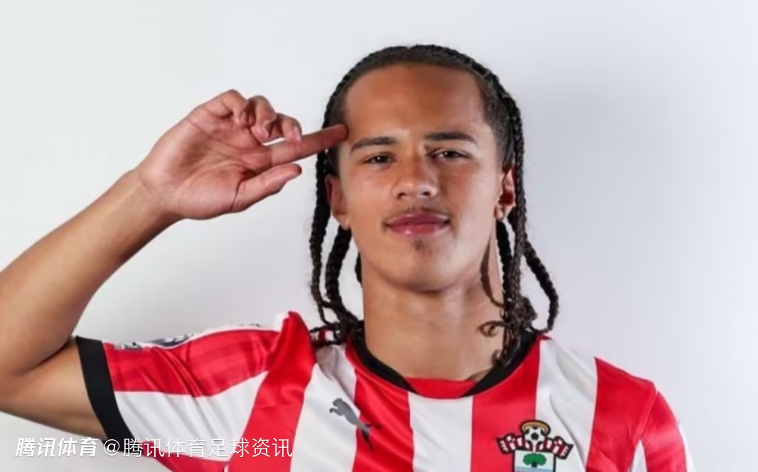 The Daily Mail: Manchester United are keeping a close eye on 16-year-old Saint centre-back Harley James, who could be snatched for £1 million ;[xueting]